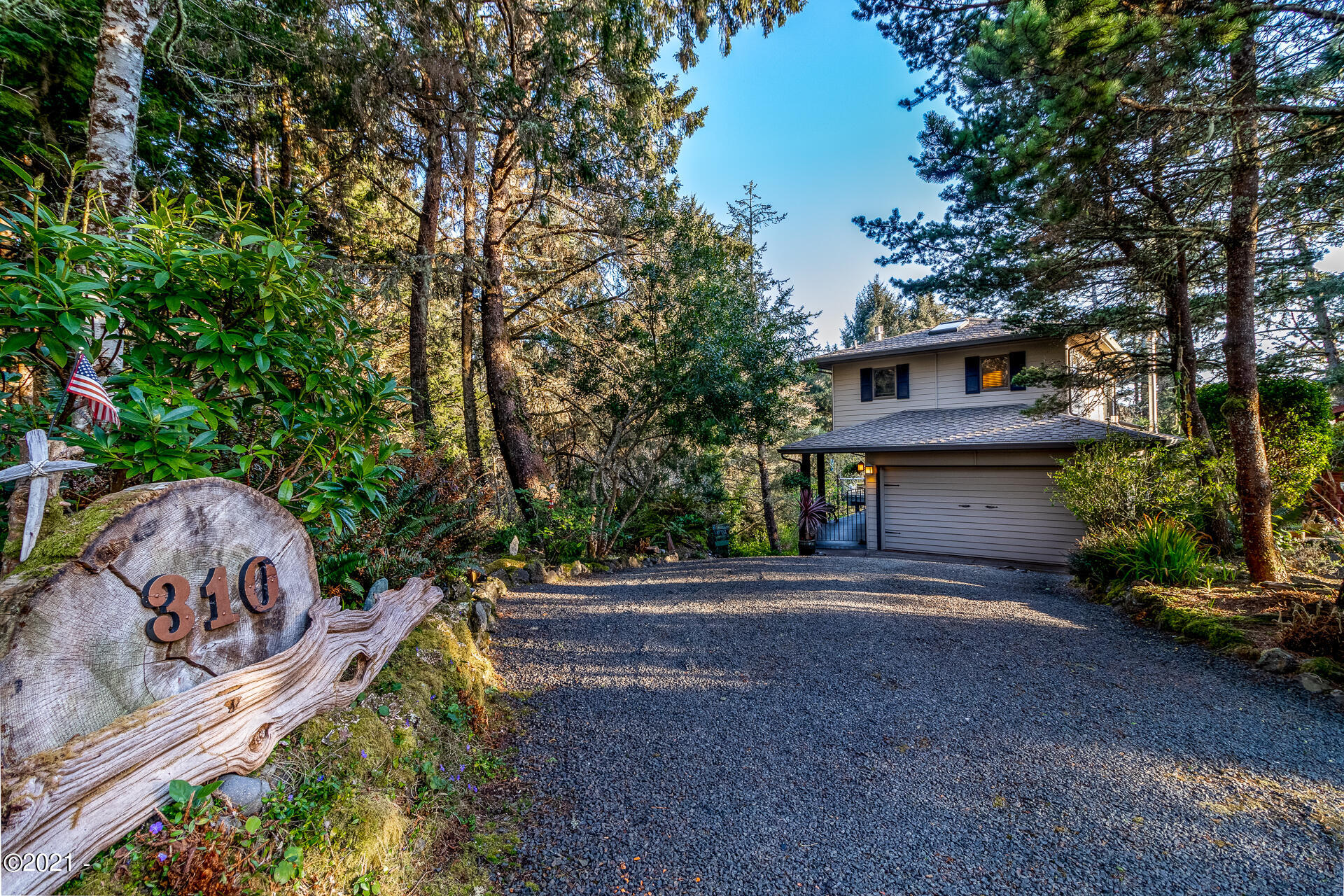 310 SW Midden Reach Depoe Bay, Gleneden Beach, Lincoln City, Newport, Otis, Rose Lodge, Seal Rock, Waldport, Yachats, To Home Listings - Amy Plechaty, Emerald Coast Realty Real Estate, homes for sale, property for sale